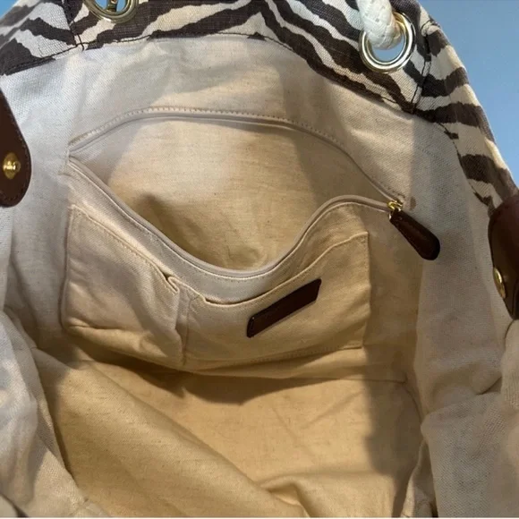 Michael Kors Marina Anchor Rope Tiger Print Shoulder Canvas Tote (+ Dust Bag) - Picture 12 of 12